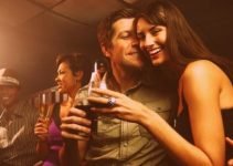 How to Meet Wealthy Men Online