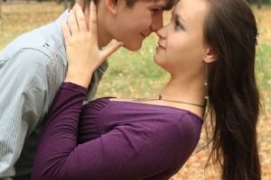 Why You Should Date Outside Your Comfort Zone