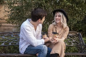 Online Dating Conversations: Master the Art