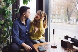 Non‑Verbal Flirting Techniques That Work